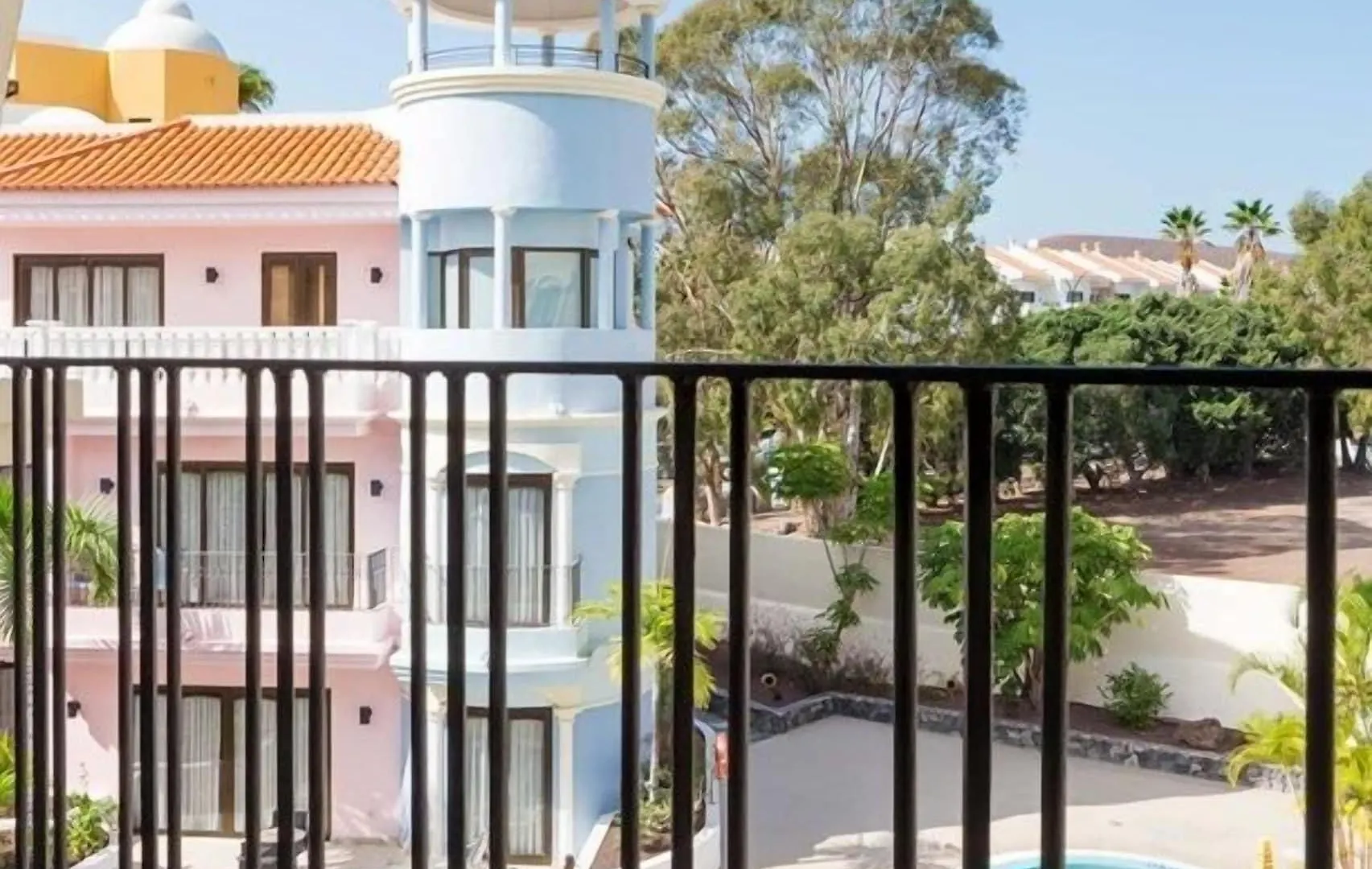Atlas Tenerife Residence Resort Los Cristianos